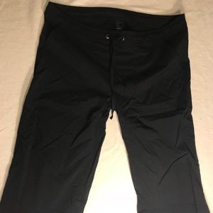 {Reduced} Black Prana Capris